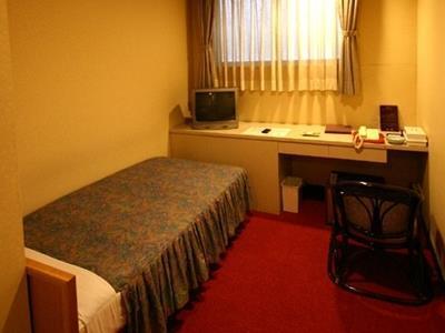 Hotel Tsubakikan Honkan Macujama Kültér fotó